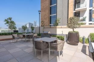 Modern 1-Bedroom Apartment at Azizi Riviera in Meydan Apartment in Dubai