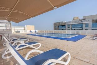 Spacious 1BR Haven for 2 in Al Barsha Apartment in Dubai