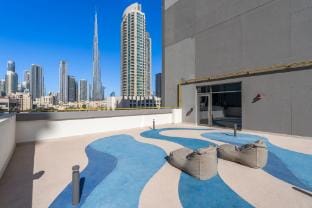Bedroom Apartment in Sterling West with Full Burj Khalifa Views Apartment in Dubai