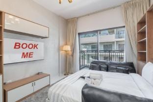 An Oasis Studio that is Home Away from Home Apartment in Dubai