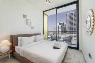 Exceptional 1 Bedroom in Binghatti Tulip Apartment in Dubai