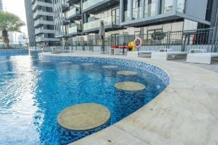 Sophisticated 1 Bedroom Apartment in Bloom Tower B Apartment in Dubai