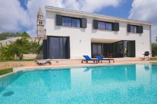 Villa Anna by Villas Guide Villa in Istria County