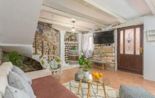 Villa Casa Dvi Mandule by Villas Guide Villa in Istria County