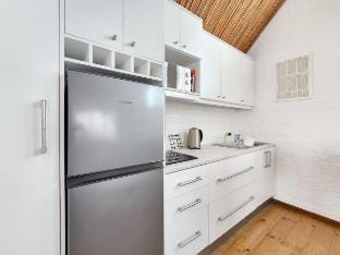The Nest at Durbanville! Vacation rental in Cape Town