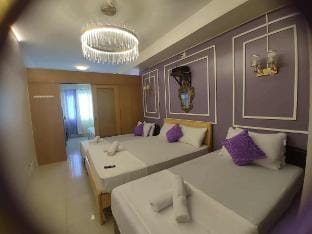 Royal Purple Cinema Room Vacation rental in Pasay