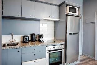 Luxurious Style Kitchen Aircon Princes Wharf Vacation rental in Auckland