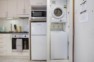 Heart of Takapuna 1BR Carpark Pool Gym & Tennis Vacation rental in Auckland