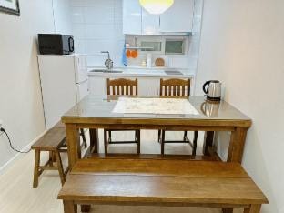 Chenggiwa House Family Stay · Spacious & Clean  Vacation rental in Busan