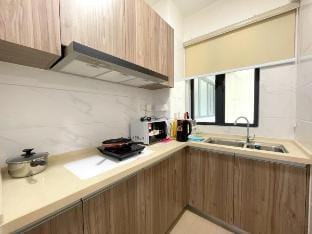 Central Park_Netflix_2bed2bath@Tampoi Vacation rental in Johor Bahru