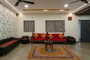Grace Casa by Soumil's Stays Vacation rental in Alibag