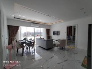 Elegant 2 Bed Room Near To Beach - Luxury Stay Apartment in Pattaya City