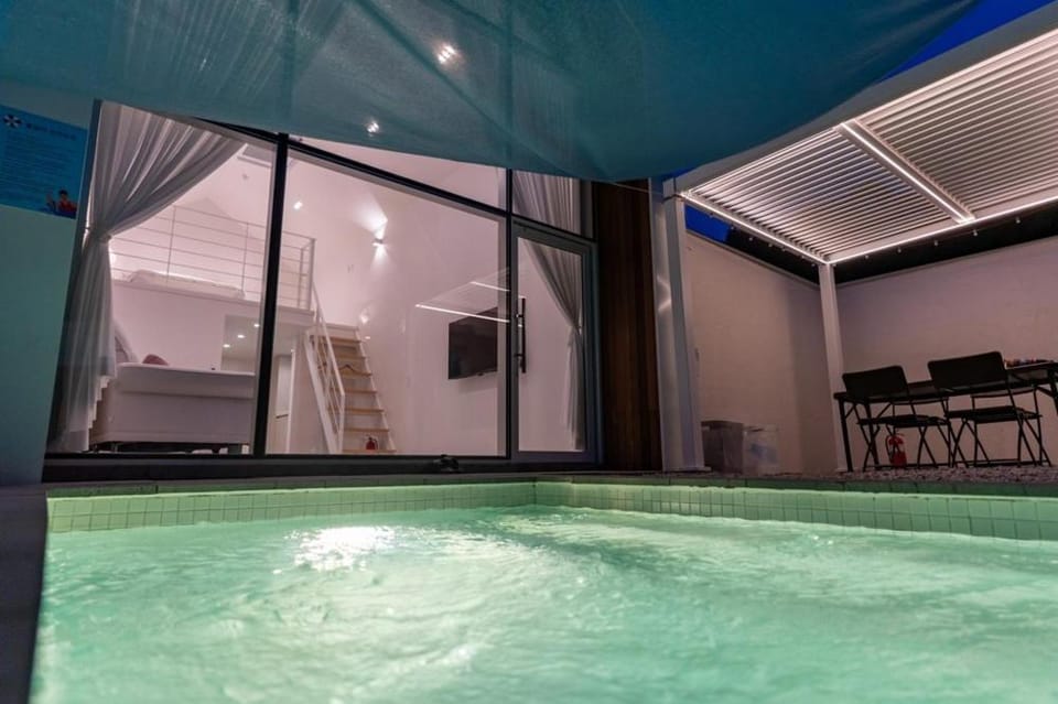Ganghwado Ortun Pool Villa Pension Bed and Breakfast in Gyeonggi-do