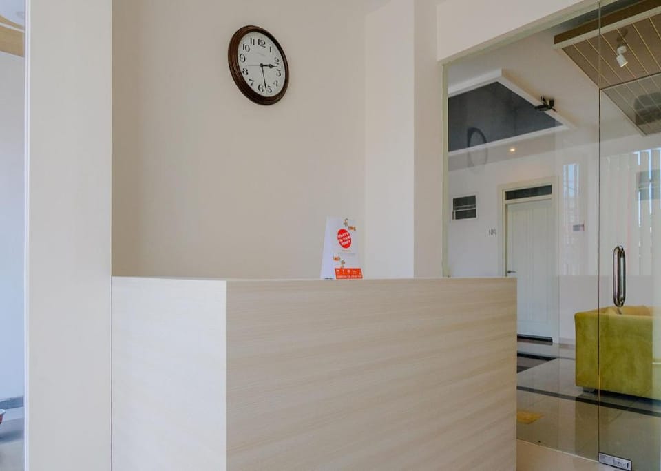 Check My Guest  Dinoyo Hotel in East Java