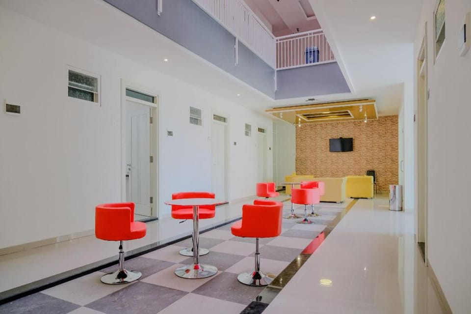 Check My Guest  Dinoyo Hotel in East Java