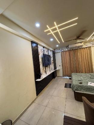 The Ganj Studio Vacation rental in Lucknow