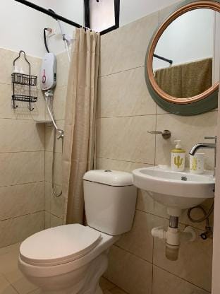 Modern Condo, Sea View, Fast Wifi, Cafe, Panglao Vacation rental in Tagbilaran City