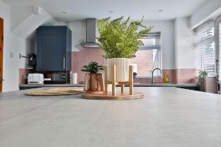 Long Stay 3-BR House | Private Parking | 40% OFF Vacation rental in Barry
