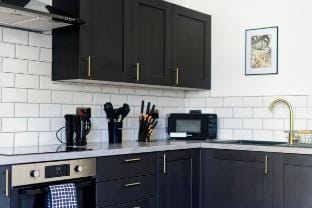 Boho Vista| Stylish Central1BR Flat in Cardiff Bay Vacation rental in Cardiff