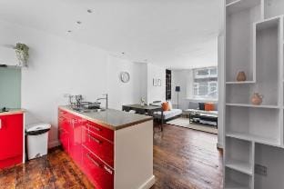Modern Retreat Near the City Centre Vacation rental in Cardiff