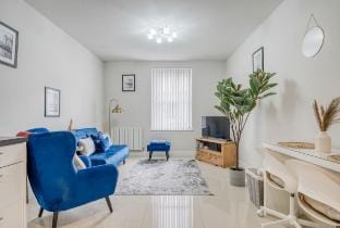 Blue Horizon 1-Bedroom Apartment Near Hospital Vacation rental in Cardiff