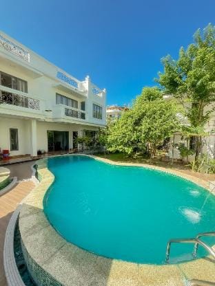 Phuong Linh Beach Villa Vacation rental in Nha Trang