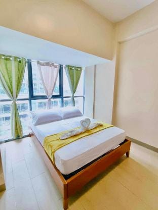 One Manchester Mactan| 1BR| 2AC| Beach
& Pool Accs Vacation rental in Lapu-Lapu City