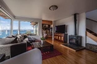 Seaview Sanctuary - Our Island Vacation rental in Auckland Region