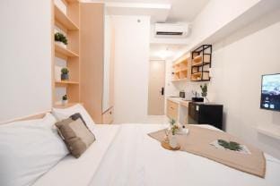 Basic Look Studio Tokyo Riverside PIK By Travelio Apartment in Indonesia