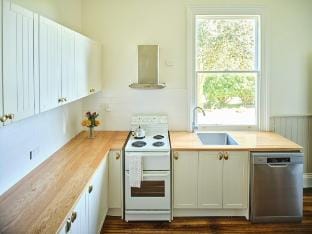 Yambacoona House: King Island Villa in Tasmania