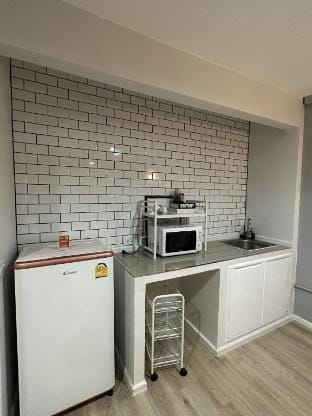 R.A.W POPULAR CONDO C5 Apartment in Bangkok