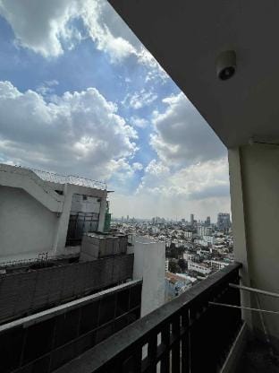 Staycation in cubao condo beside gateway Tower 1 Apartment in Pasig