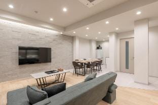 Near Station Easy Access Shinsaibashi & Namba R501 Vacation rental in Osaka