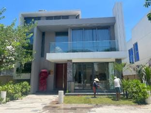Regal Victoria Villa BT9-9 Villa in Da Nang