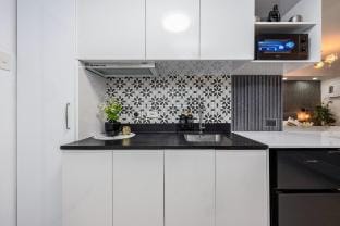 Layla by J&J | Back of SM Jmall Vacation rental in Lapu-Lapu City