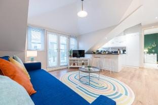 Modern 2BR Flat in Pontcanna Free Parking Vacation rental in Cardiff