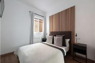 Apartamento Premium Plaza Castilla WiFi y  Metro Vacation rental in Madrid