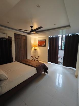 Lake View Homestay Vacation rental in Varanasi