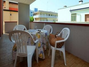 Modern Escape in the Heart of the City Apartment in Bibione