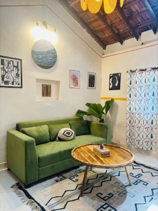 Shibui (渋い) by Que Sera Sera Vacation rental in Agonda