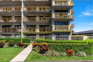 Rainforest   Reef Retreat - Esplanade Ground-Floor Apartment Apartment in Cairns