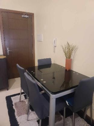 1 Bedroom Condo Near Ayala Mall Apartment in Lapu-Lapu City