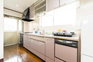 Cozy House丨 8pax丨3min Station丨Restaurant丨Kitchen Apartment in Osaka