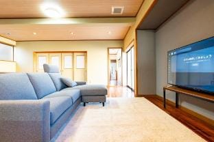 暮らすように泊まる宿 | 温泉 | キッチン | ホームシアター Vacation rental in Japan