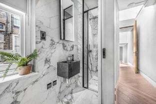 The Avicii Signature - Soho - by Frankie Says Apartment in City of Westminster
