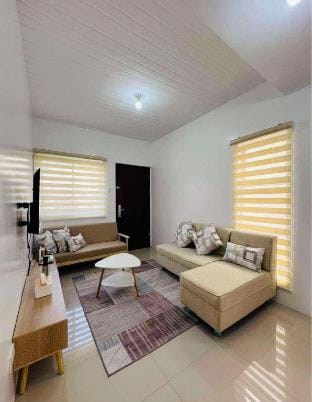 4 Bedrooms House near AIRPORT C Vacation rental in Davao City