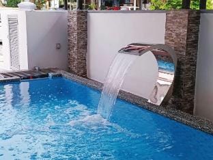 Bukit Beruang 366D Family Home - Private Pool Vacation rental in Malacca