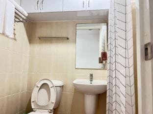 Grand Riviera Suites · Roxas Bayfront 20 Apartment in Manila City