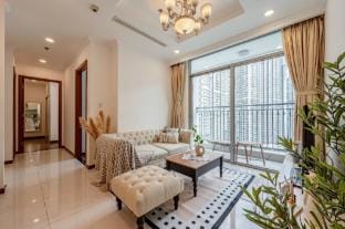 Luxury Condo – Landmark Plus,Vinhomes Central Park Apartment in Ho Chi Minh City