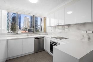Peninsula Beachfront 2BR Stay Vacation rental in Surfers Paradise